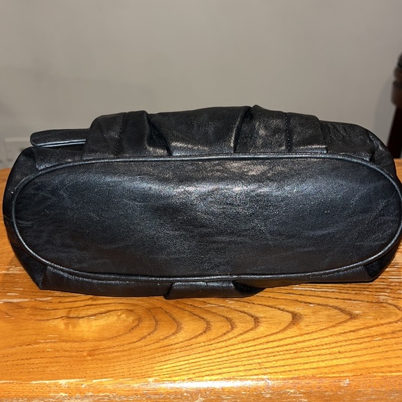 Nine & Co Faux Leather Shoulder Bag - Picture 2 of 3